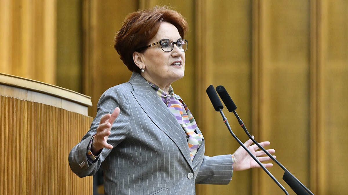 Akşener: Partimize operasyon var, savaş ilanı kabul ediyorum