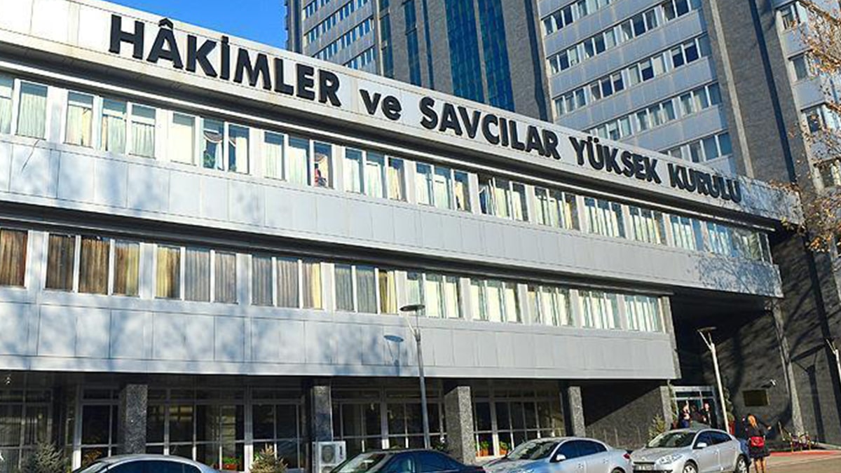 242 hakim ve savcı terfi etti