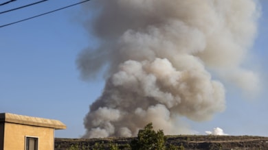 İsrail ordusu Hizbullah'ın askeri hedeflerine saldırdı