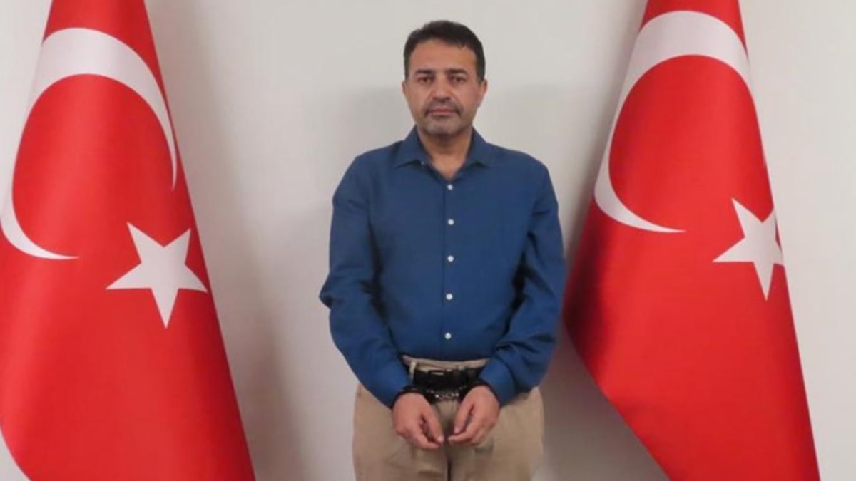 Firari FETÖ'cü Koray Vural Türkiye'ye getirildi