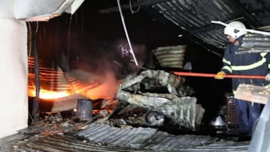 ‘Evde istenmiyorsun’ dediler, sokağı yaktı