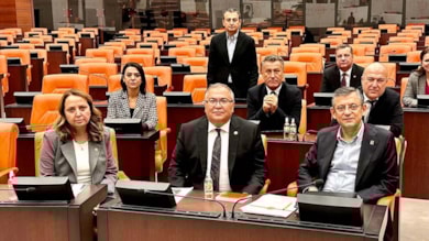 CHP lideri Özel: İkinci bir karara kadar devam edecek