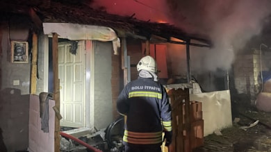 Bolu'da yangın çıkan evde hasar oluştu