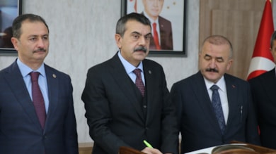 Bakan Tekin'den karne ve sömestir açıklaması
