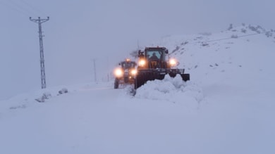 Şırnak ve Siirt'te 15 yerleşim yerine ulaşım yok