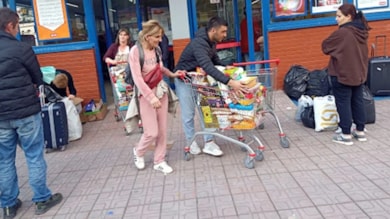 Lira eriyor! Lari Türk Lirası'nın 12 katını geçti