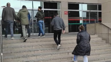 Yeni doğmuş bebeğini çöpe bırakan kadın tutuklandı