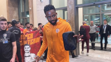 Cedric Bakambu resmen Real Betis'te