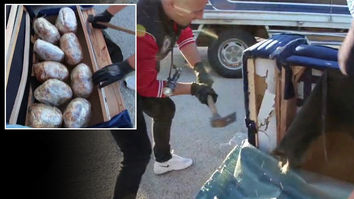 Çekyata gizlenmiş 52 kilo uyuşturucu yakalandı