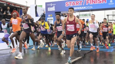 19'uncu İstanbul Yarı Maratonu koşuldu