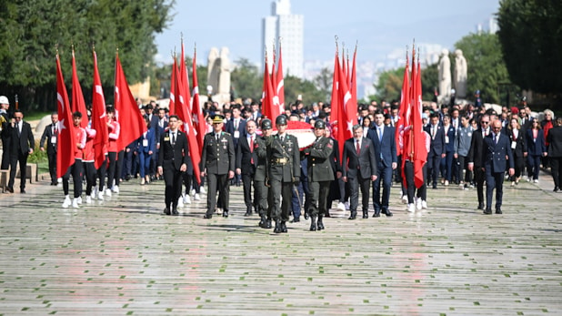 Anıtkabir'de 19 Mayıs töreni