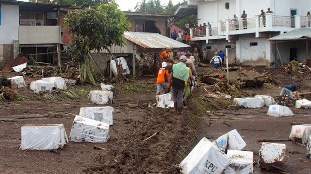 Endonezya'da sel ve heyelan felaketi: 41 can kaybı