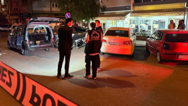 İzmir'de kıraathane önünde çatışma: 1 ölü, 2 yaralı