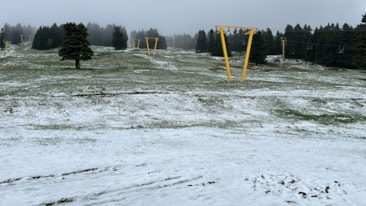 Uludağ'a mayıs ayında kar yağdı