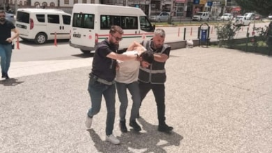 Okul müdürüne zincirle saldırmışlardı: Saklandığı evde yakalandı