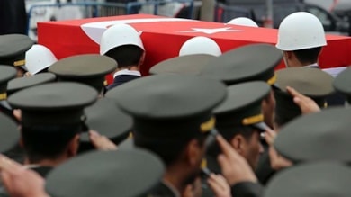 Pençe- Kilit bölgesinde 1 asker şehit oldu