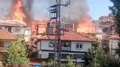Çankırı'da 3 ev yandı