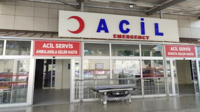Otomobilde tabancayla oynarken ağabeyini öldürdü