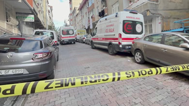 Küçükçekmece'de aile kavgası: Anne öldü, baba ağır yaralı