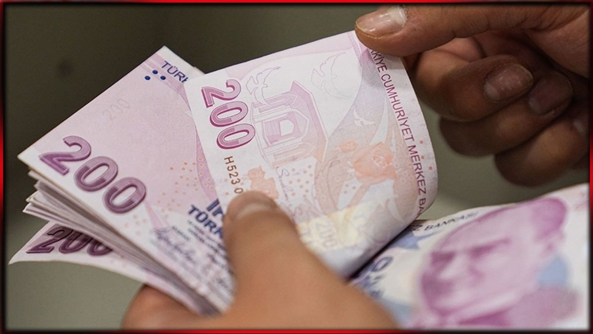 Ünlü ekonomist asgari ücret zammı için rakam verdi