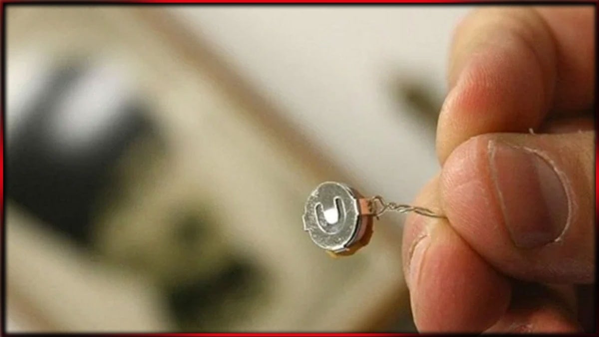 MHP'li başkanın odasında dinleme cihazı skandalı