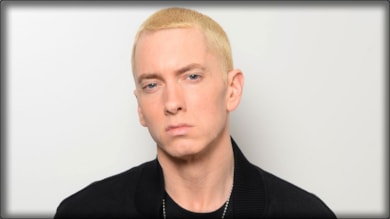 Eminem, dede oldu