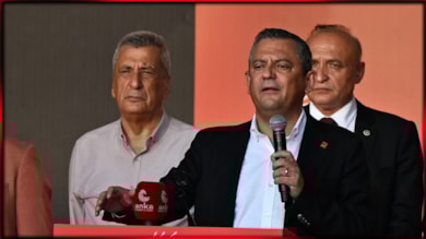 Özel'den Erdoğan'a siyasi düello teklifi: Sana yüzde 25 de avans veriyorum..