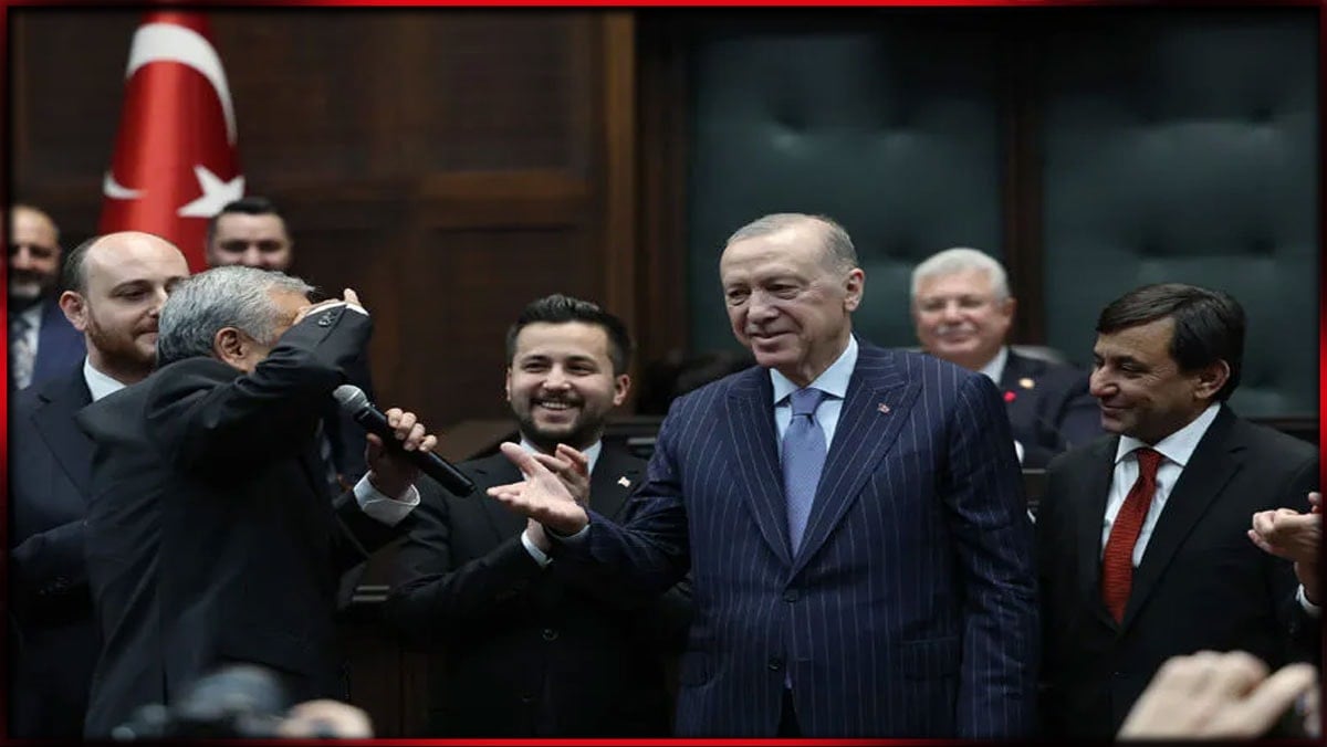 CHP'den AKP'ye geçti, Erdoğan'a asker selamı verdi