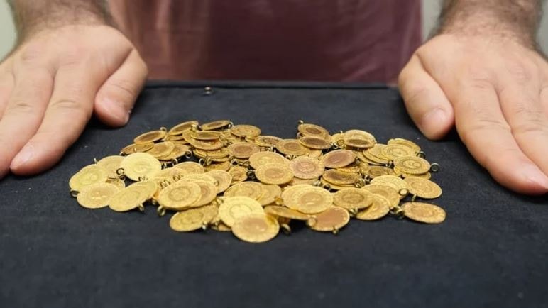 İslam Memiş gram altının göreceği rakamı açıkladı! Yatırımcılara kritik uyarı geldi