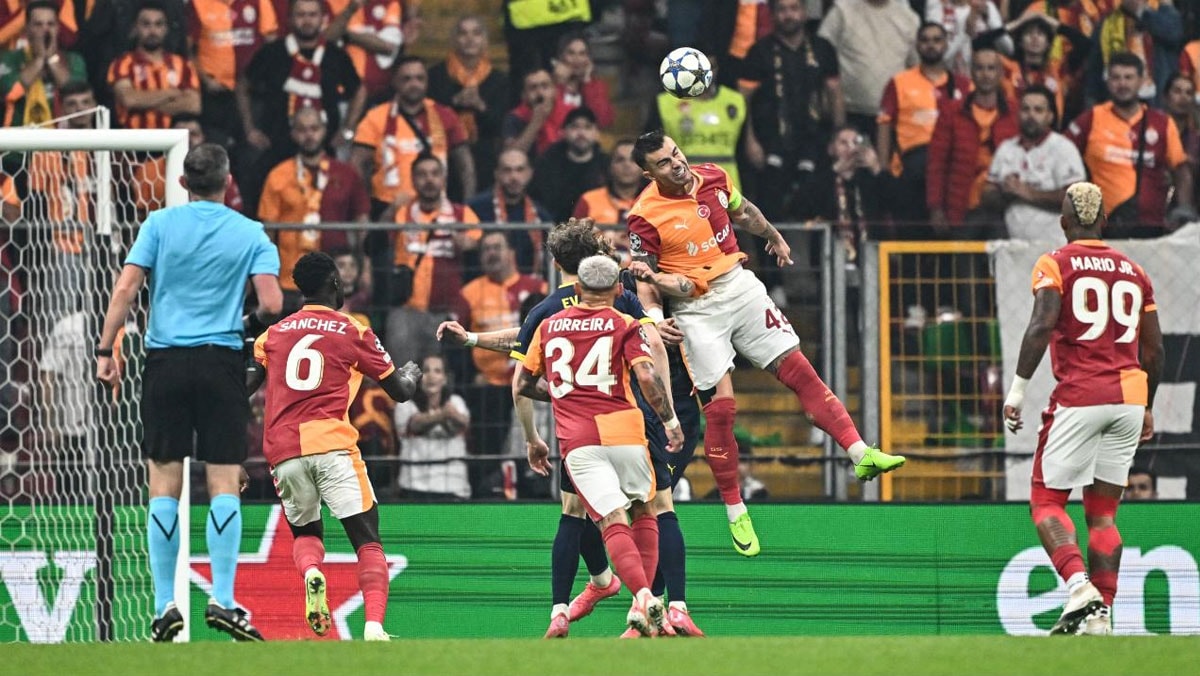 Galatasaray’da şaşırtan karar! Futbolcuların bunu yapması yasaklandı