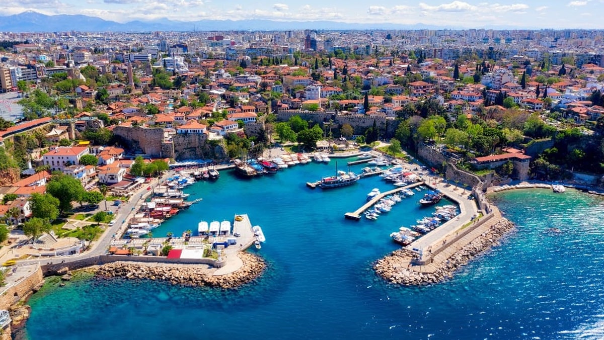 Turizm cenneti Antalya’nın 6 ilçesinde petrol aranacak