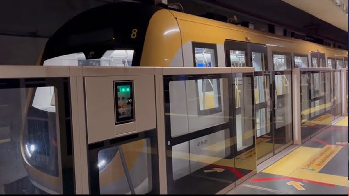 İstanbul'da metroda patlama: Seferler durduruldu