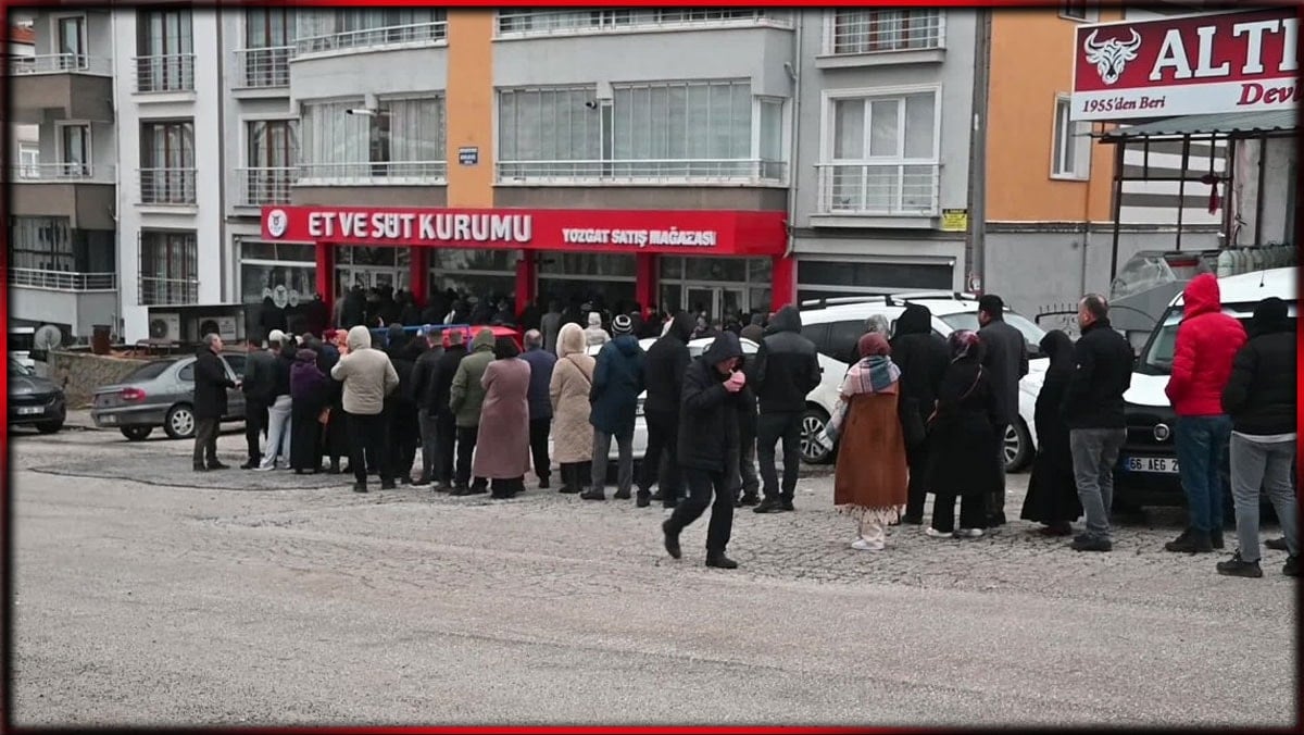 Yozgat'ta- 5 derecede ucuz kıyma kuyruğu