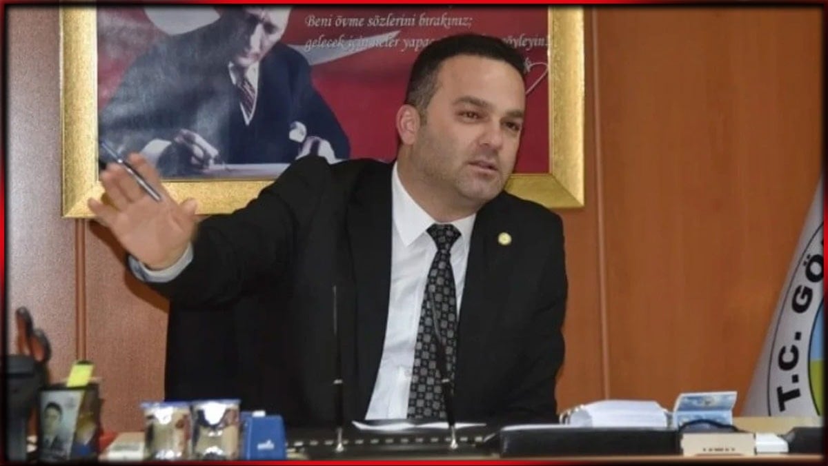 Belediye başkanının kız çocuğuna attığı mesajlar ortaya çıktı: 'Ben nasıl bir erkeğim?'