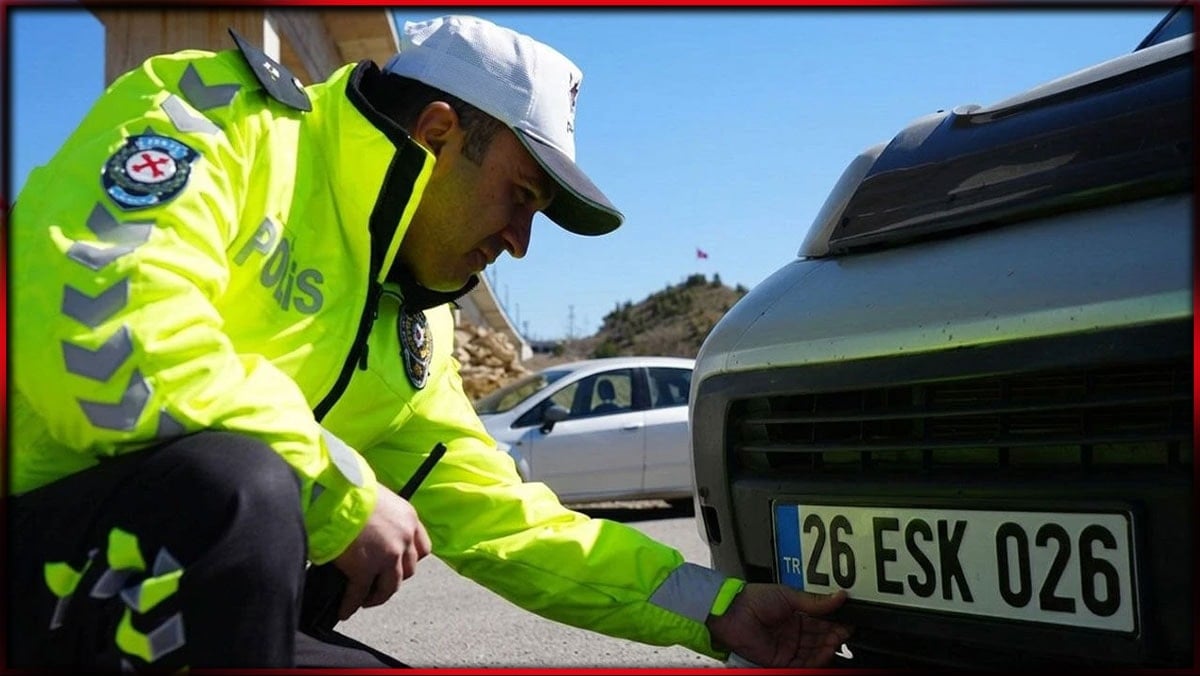 APP plakalara kesilen cezalar iptal edildi