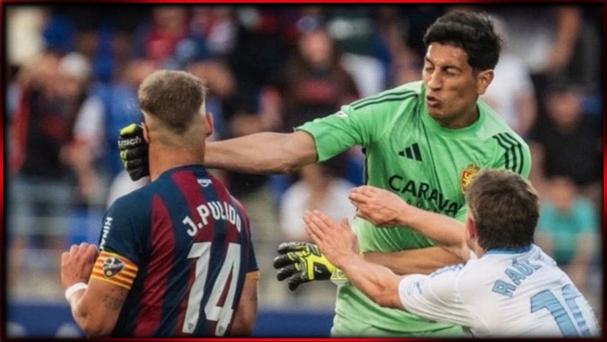 Rakibine yumruk atan kaleciye ağır ceza: Bir daha forma giyemeyecek