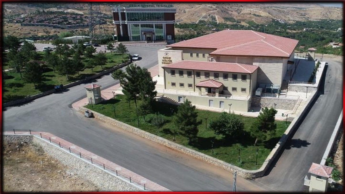 İktidar askeri cezaevini de satıyor