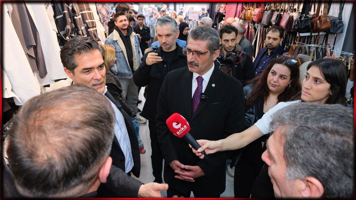 'Cumhurbaşkanı gelsin bir kilo domates alsın'