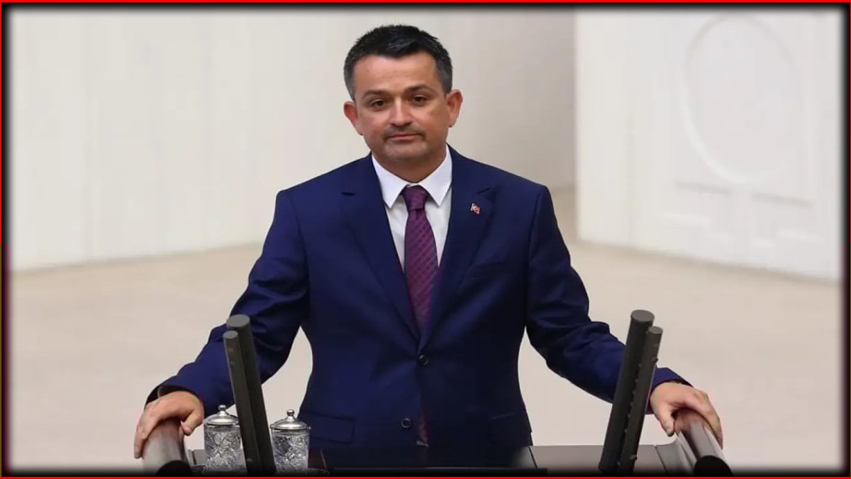 AKP'li eski bakana BİM yolu gözüktü