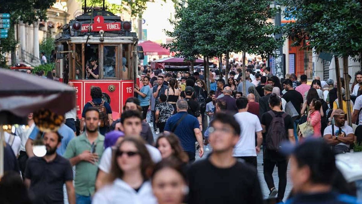 Milyonlarca kişi yararlanacak: 6 ay maaş, 8 ay prim desteği geliyor