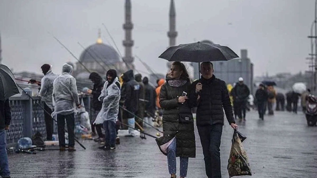 AKOM’dan İstanbul dahil birçok ile şiddetli sağanak uyarısı: Saat verildi