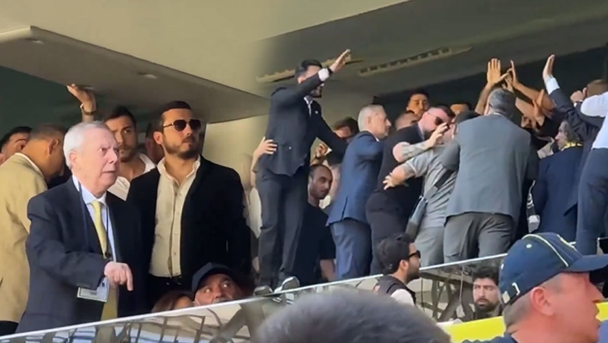 Kongreye damga vuran anlar! Aziz Yıldırım, o lafı duyunca ra