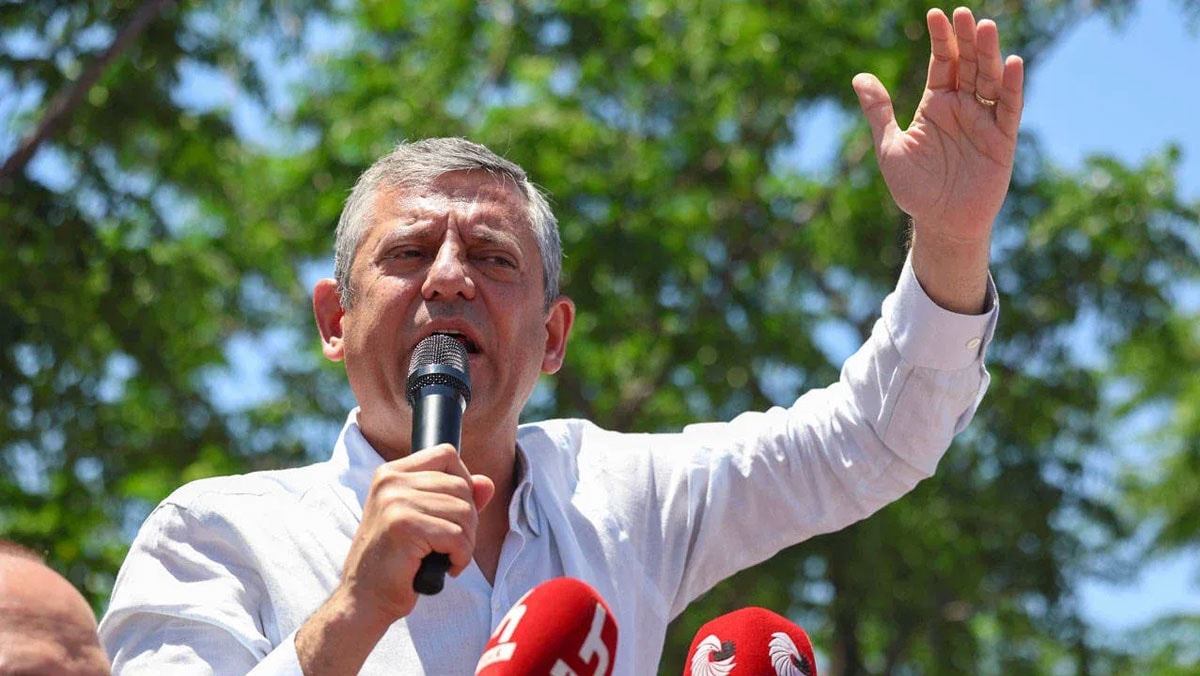 Özgür Özel: 'Erdoğan ve atadığı Adalet Bakanı bu işin tam göbeğinde'