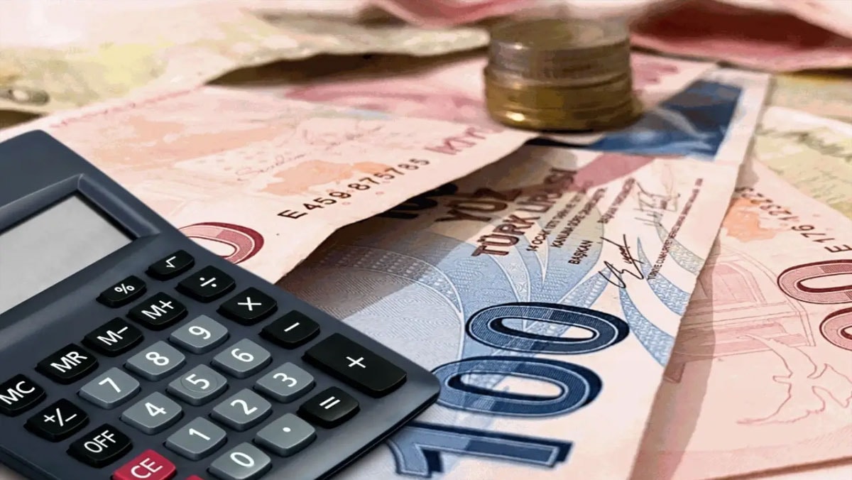 Emeklilikte 'son 2 bin 520 gün kuralı'na dikkat: Maaşınızdan olabilirsiniz