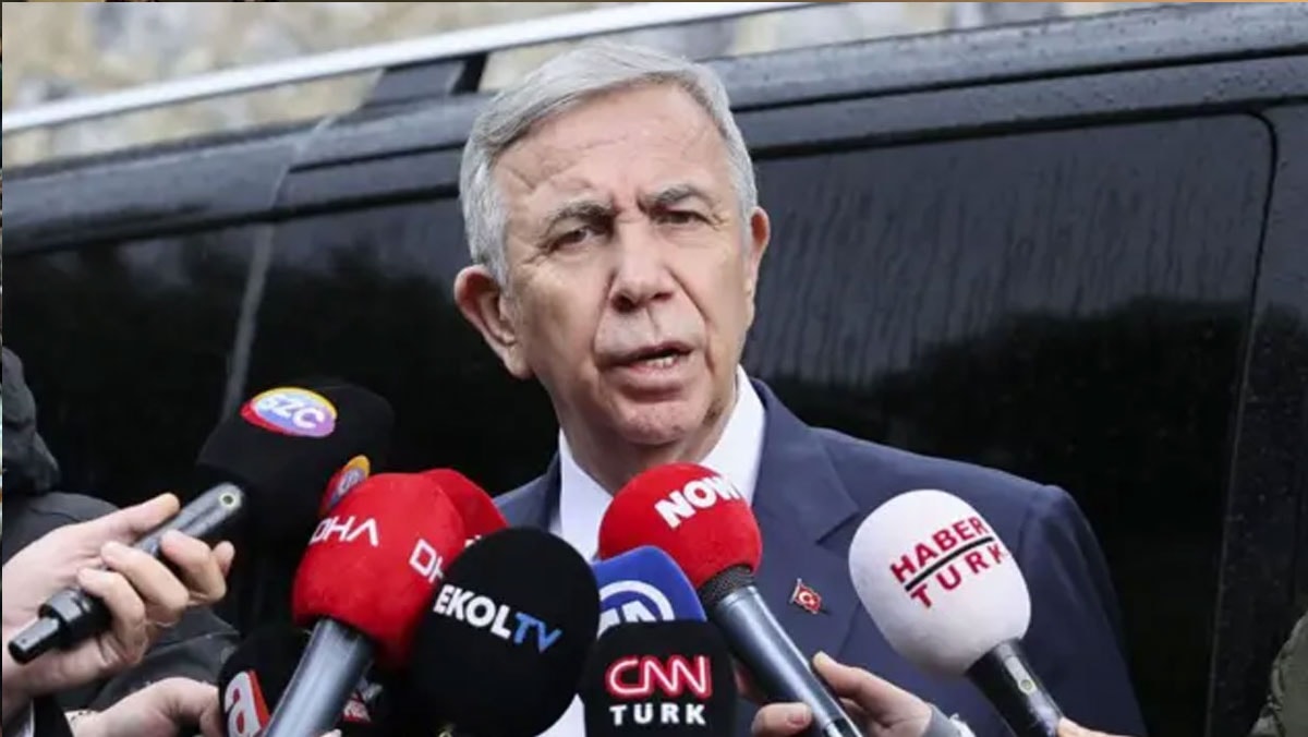 CHP Grup Toplantısı öncesi Mansur Yavaş, Kılıçdaroğlu'na ses
