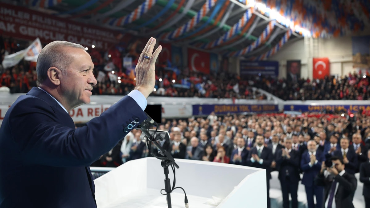 Kulisten aktardı: AKP olağanüstü kongreye gidiyor, tarih verildi
