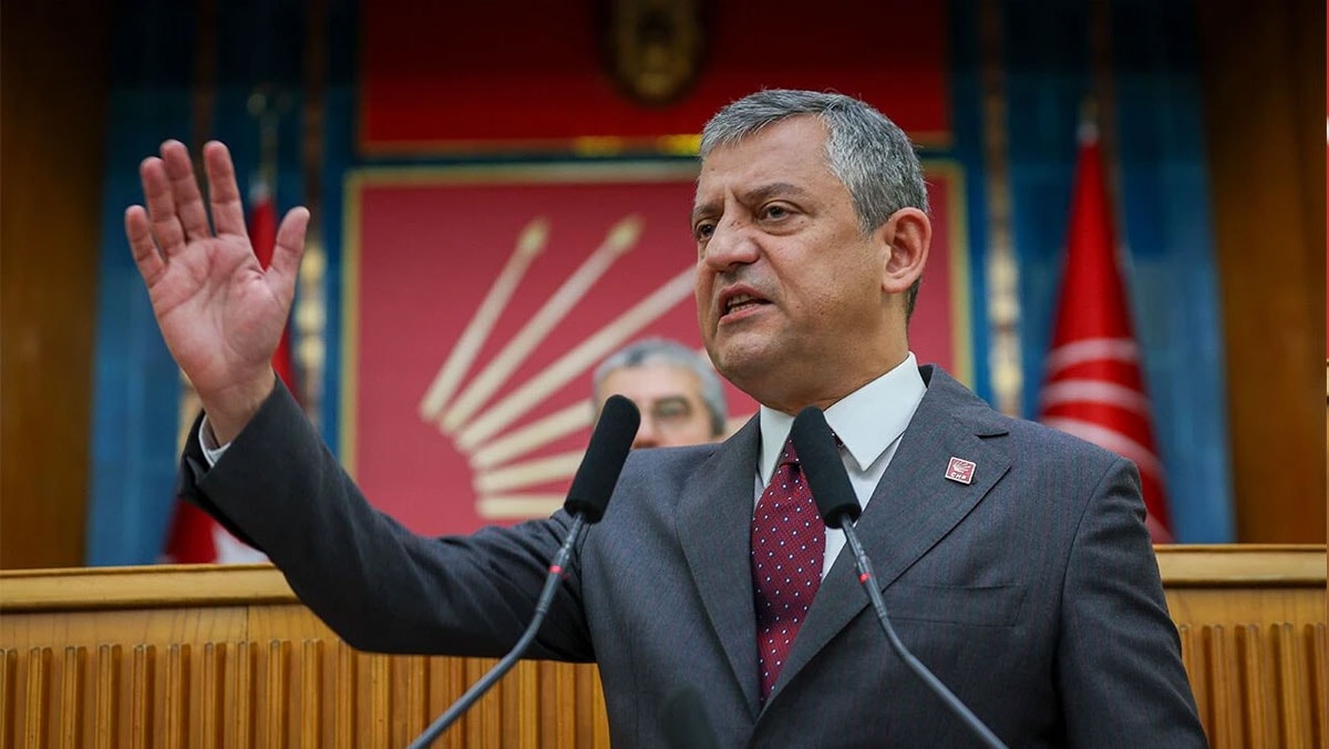Özgür Özel'in Manisa ekibine gözaltı