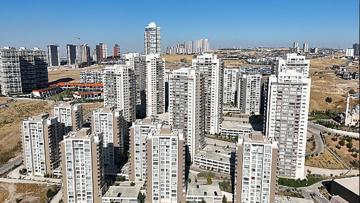 Milletvekili sitelerinde kaçak elektrik kullanılmış
