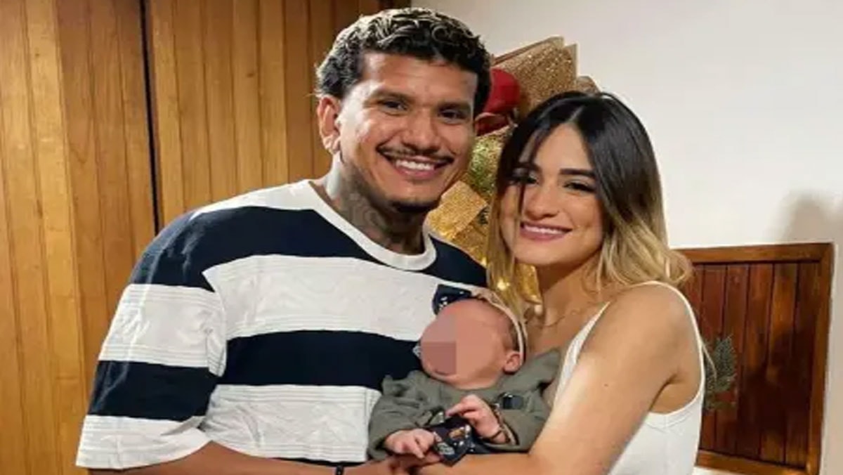 Venezuela depreminde futbolcunun eşi, kızını korumaya çalışırken hayatını kaybetti