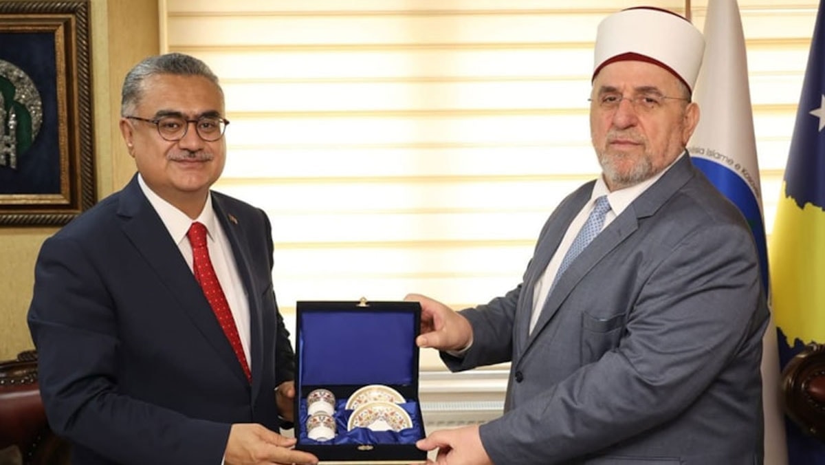 Diyanet'te 7 bin Euro'luk ballı koltuk